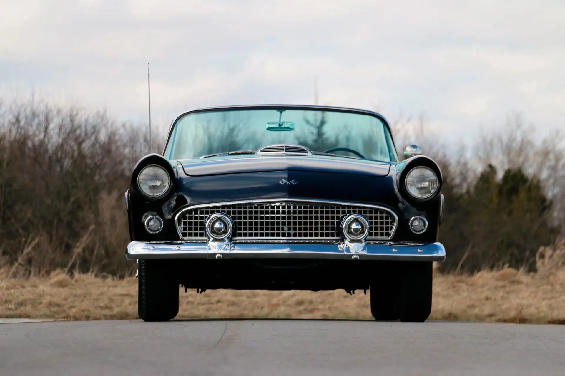 1955 Ford Thunderbird (Black)